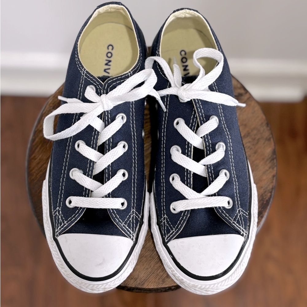 Kids Converse All Star Chuck Taylor, unisex navy blue, size 2.5